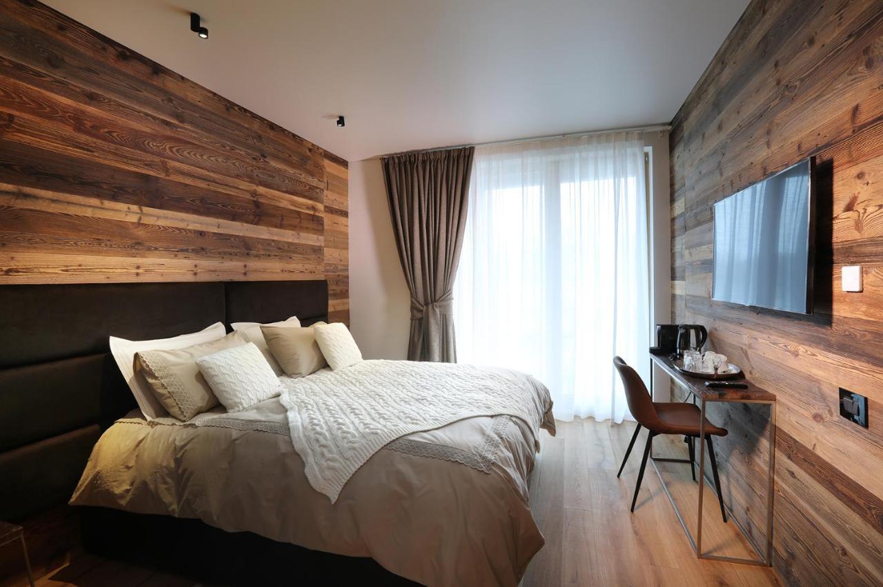 Chalet Blanc Breuil-Cervinia Exteriér fotografie